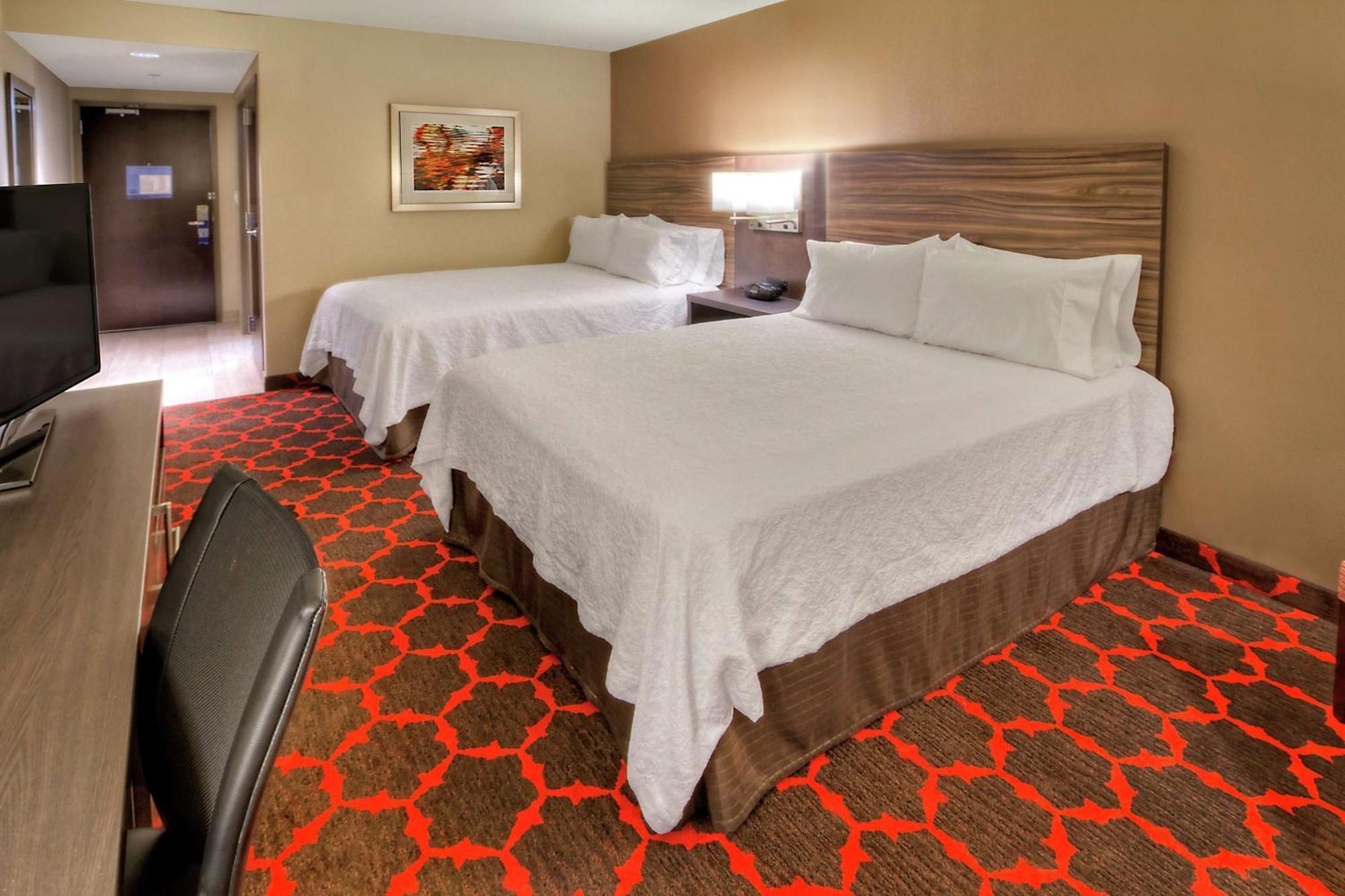 Hampton Inn Cookeville Exterior photo