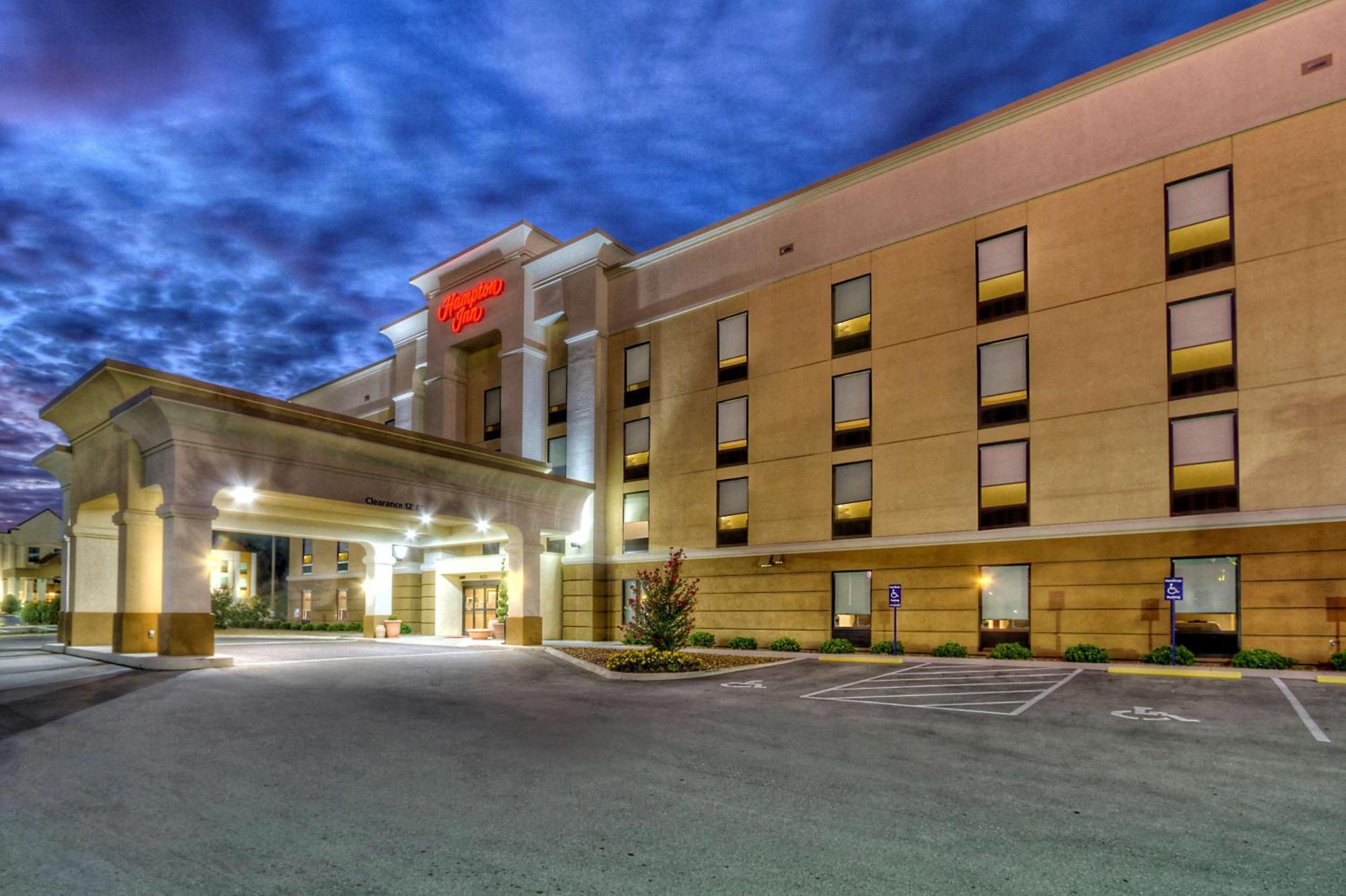 Hampton Inn Cookeville Exterior photo