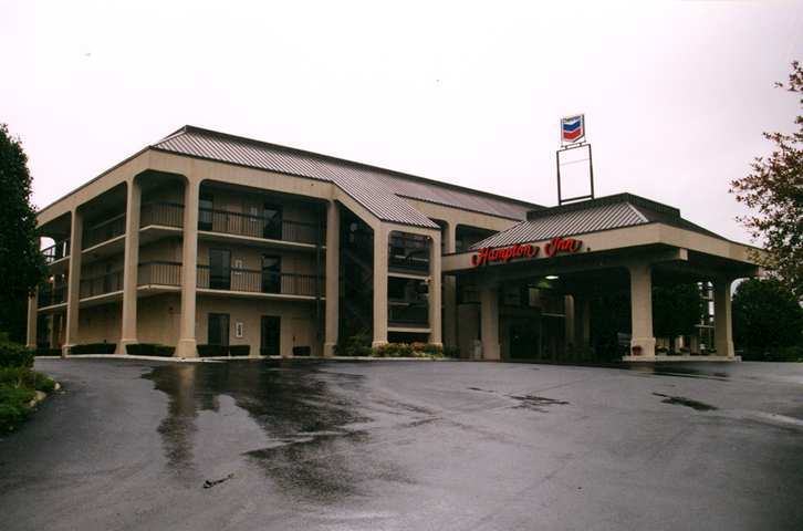 Hampton Inn Cookeville Exterior photo